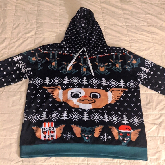Gremlins ugly design pullover hoodie - Picture 3 of 5